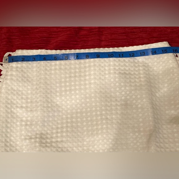 NEW English Factory White Skirt Size Medium - Picture 6 of 7